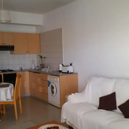 Pari Apartament *