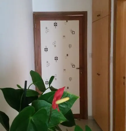 Lägenhet Pari Holiday Klorakas