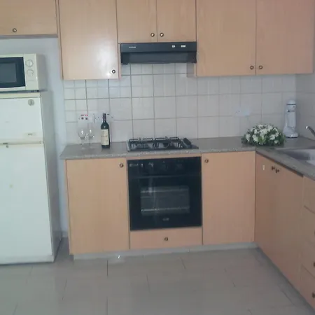 Apartment Pari Holiday Klorakas