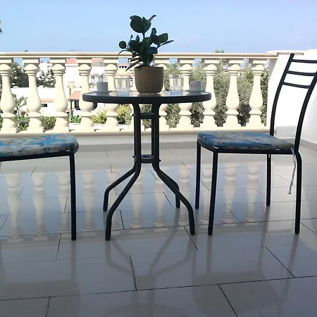 Apartment Pari Holiday *